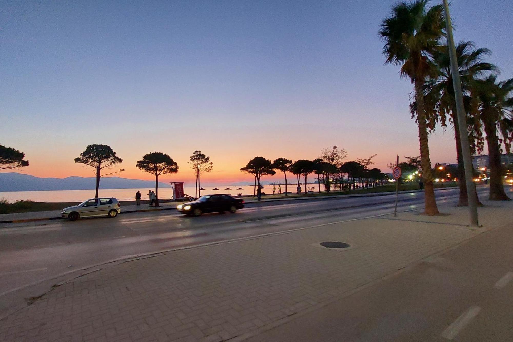 Jon Daire Avlonya Dış mekan fotoğraf